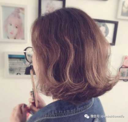 短发往外翘怎么办（短发往外翘怎么办,不用卷发棒）