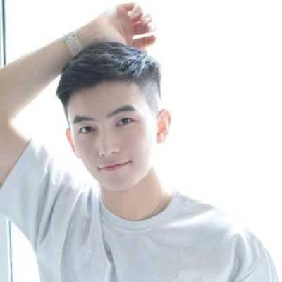 初中男生头发怎么剪才帅,初中男生适合什么发型图片