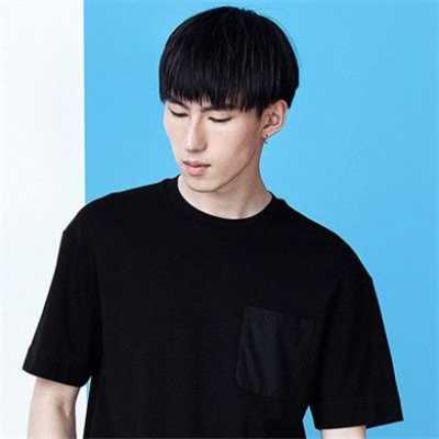 男生头长适合什么发型（头尖的男生适合什么样的发型啊）