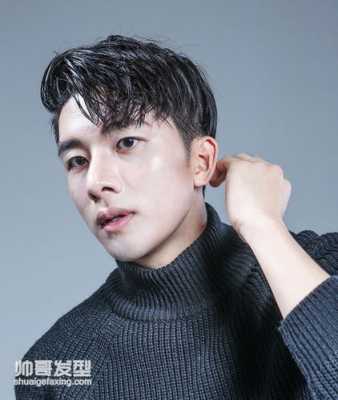 刘海长了怎么打理才好看,刘海长了怎么弄好看男