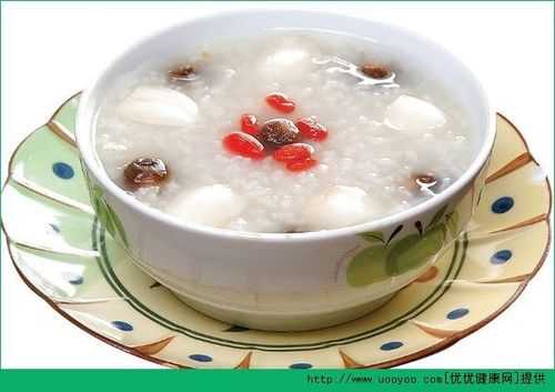 吃什么食物能美白（吃什么食物能美白皮肤）