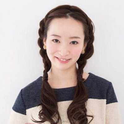 两个辫子怎么编最好看,两个麻花辫怎么扎好看学生党