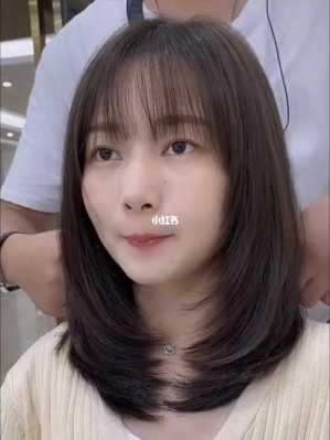 披肩怎么披才好看,披肩怎么披好看图片短发