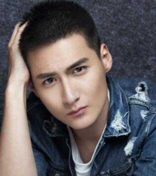 长脸的人适合什么发型（长脸的人适合什么发型男）