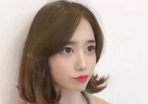 怎么让头发内扣（怎么让头发内扣不外翘）