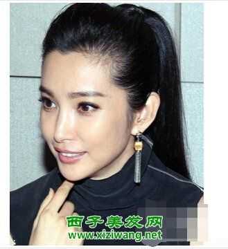 头发厚高马尾怎么扎好看,发髻高适合什么发型女