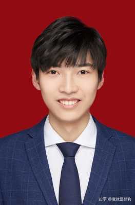 证件照头发怎么弄好看（证件照头发怎么弄好看 男）