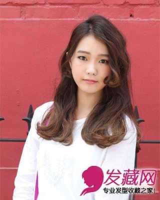 圆脸适合什么颜色的头发（皮肤黄，圆脸适合什么发型颜色）