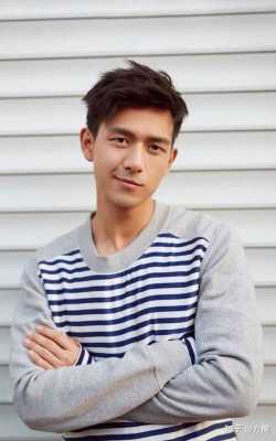 男人什么脸型最好看（怎么样形容一个男生长得很帅）