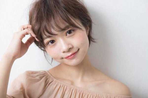五官圆润的人适合什么发型,脸短又圆适合什么发型女