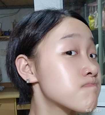 头发很粗很硬怎么办（头发又粗又硬又厚怎么办）