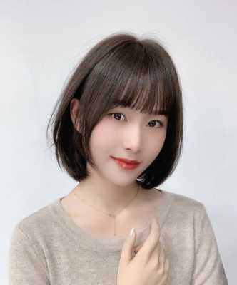 小圆脸适合什么发型女（小圆脸适合什么发型女图片2020）