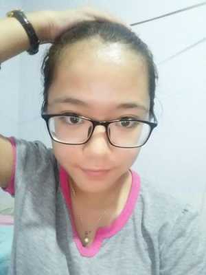 发际线有个尖。有什么说法,什么是尖额头发型