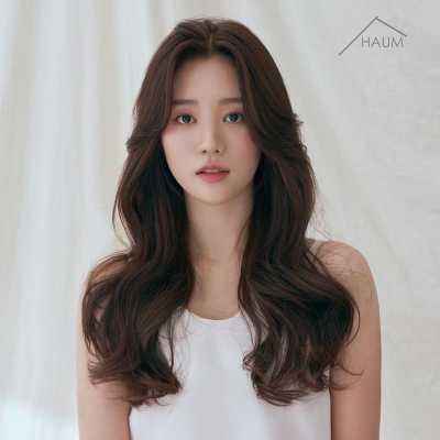 00年代最流行的发型,今年最流行什么发型女30岁的年龄适合什么发型