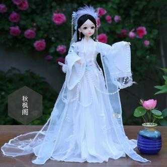 怎么做芭比娃娃的古装（怎么做芭比娃娃的古装衣服）