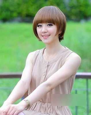 胖圆脸适合什么短发型（胖圆脸适合什么短发型女）