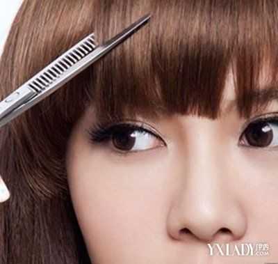 怎么剪适合自己的发型（如何去美发店剪出适合自己的发型）
