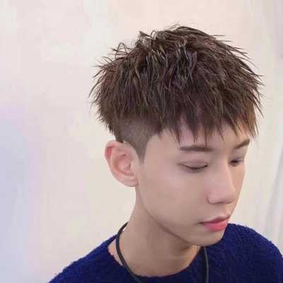 男生烫什么头发（男生建议烫发吗）