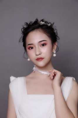 怎么化脸妆（怎么化好看的妆容）