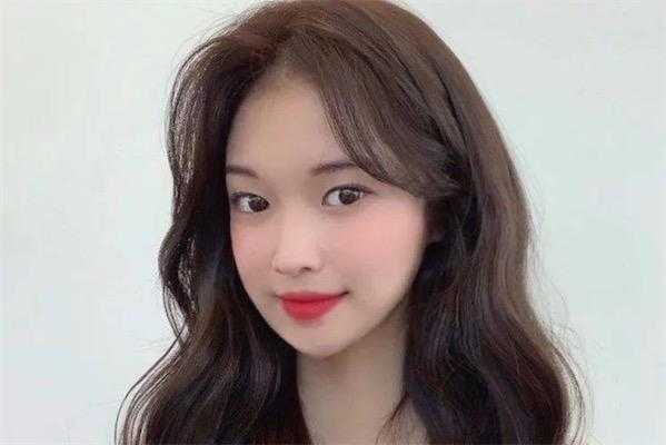 头发比较多适合什么发型（头发比较多适合什么发型图片）