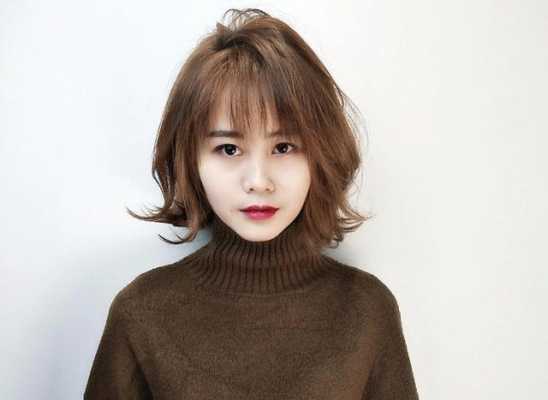 头发密硬适合什么发型（头发密硬适合什么发型女）
