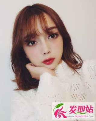 扁平方脸女适合什么发型,方脸的女生适合什么发型图片