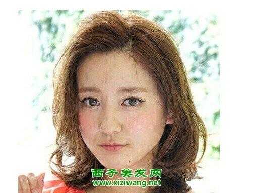 四方大脸适合什么发型（什么是四版脸型）