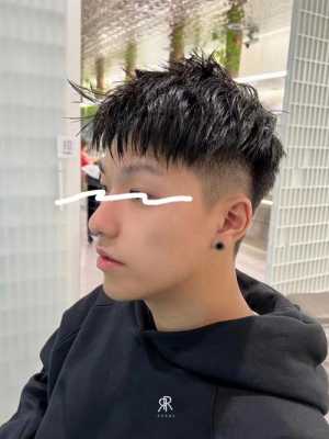 男生什么烫不伤头发,男孩子烫什么头发好看?