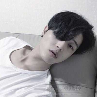 直发卷男生怎么用,男生直发适合什么发型图片