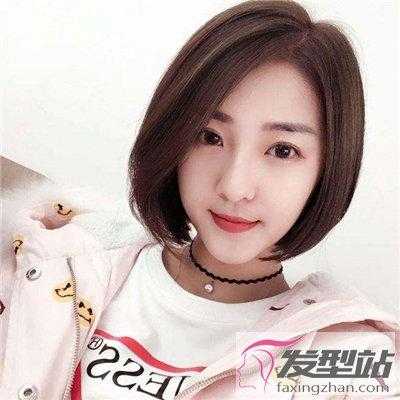 小脸剪什么短发好看（小脸剪什么短发好看图片）