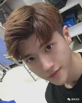 男生什么刘海好看（男生刘海往哪边比较好看）