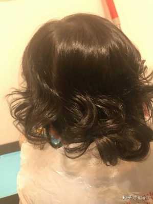 家里没人卷发为什么会有自然卷,为什么会有自来卷头发基因