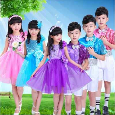 小孩喜欢唱的流行歌曲,儿童流行什么衣服
