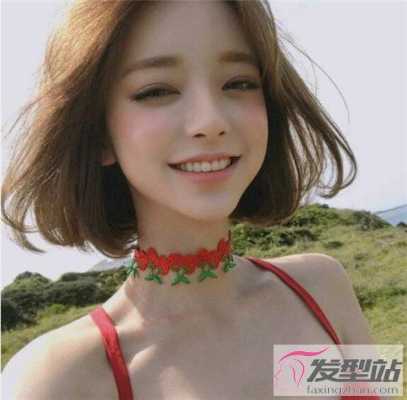 短发内扣怎么烫（刚剪的短发波波头有点翘适合怎么烫）