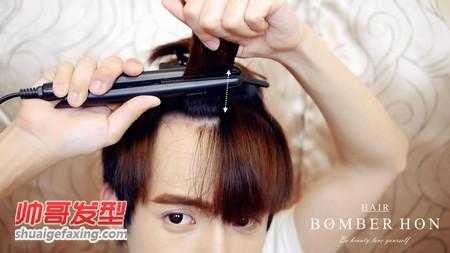 怎么使头发变蓬松（怎么使头发变蓬松男生）