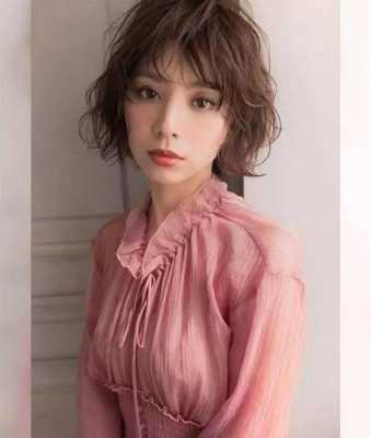 小脸烫什么头发好看（头发少摩根烫是什么效果）