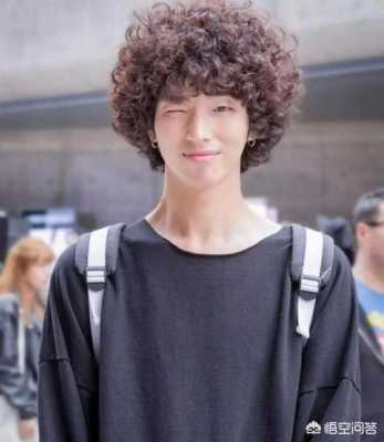 中长发烫什么好看（长发烫什么好看男）