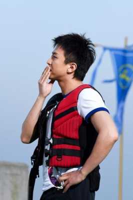 邓超奔跑吧兄弟第一季最后一期发型,邓超什么发型好看