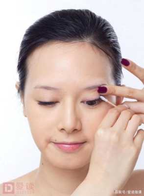 眼部妆怎么卸（化完妆怎么卸掉）