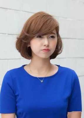 瘦脸型适合什么发型女（面部怎么瘦脸）