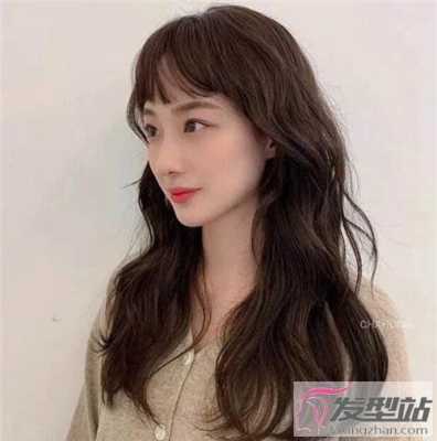 女生额头秃适合什么发型,前额秃头适合什么发型女