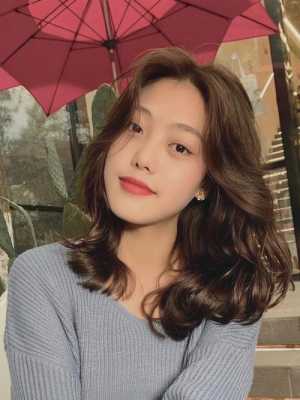 什么发型流行,流行什么样的发型女生