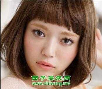额头大的女生适合什么发型（额头大的女生适合什么发型不留刘海）