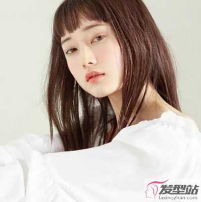 方脸适合什么颜色的头发（方脸适合什么颜色的头发女）