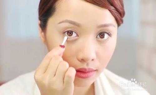 眼角纹怎么去除,怎么样去除眼角纹眼线