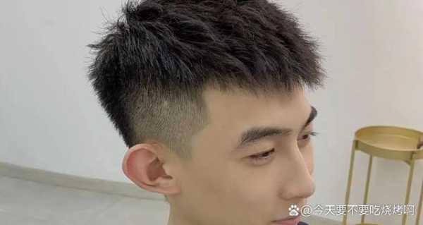 男生烫完头发怎么护理（男生烫完头发几天可以洗）