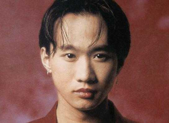 黄家驹的发型叫什么（beyond里那个长头发男孩叫什么）