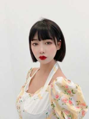 脸短的适合什么样的发型,什么样的脸型适合剪短发女生