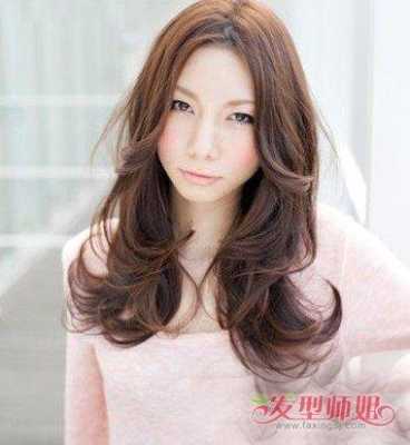 由字型脸适合什么发型（由字型脸适合什么发型女）
