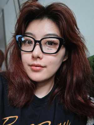 长脸适合戴什么样的眼镜